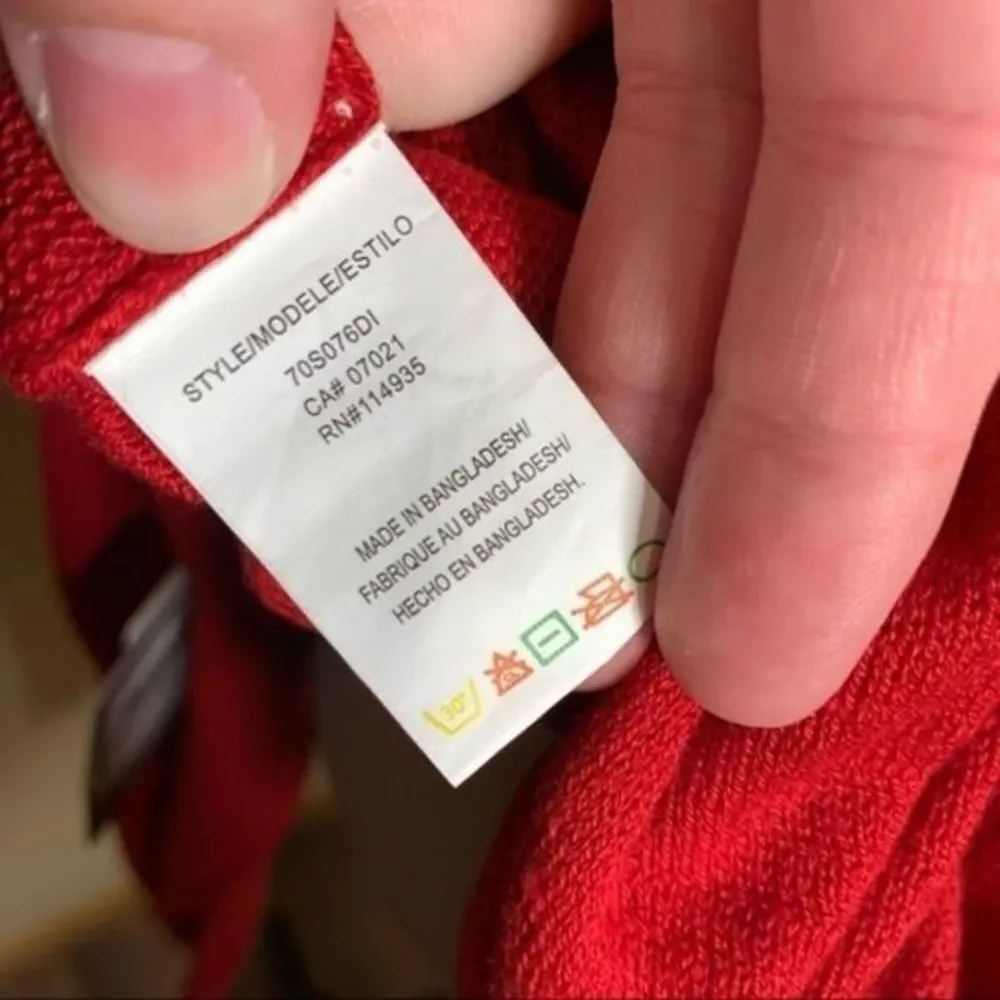 RD STYLE | Oversized Crimson Red Tunic Sweater - Medium - Picture 6 of 11